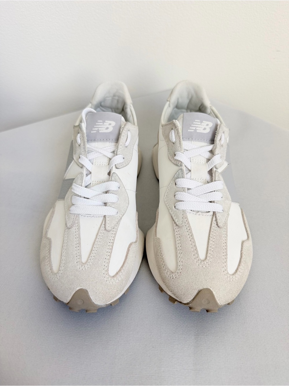 New Balance 327 Women’s Sea Salt Brighton Grey Sneakers - Picture 2 of 12